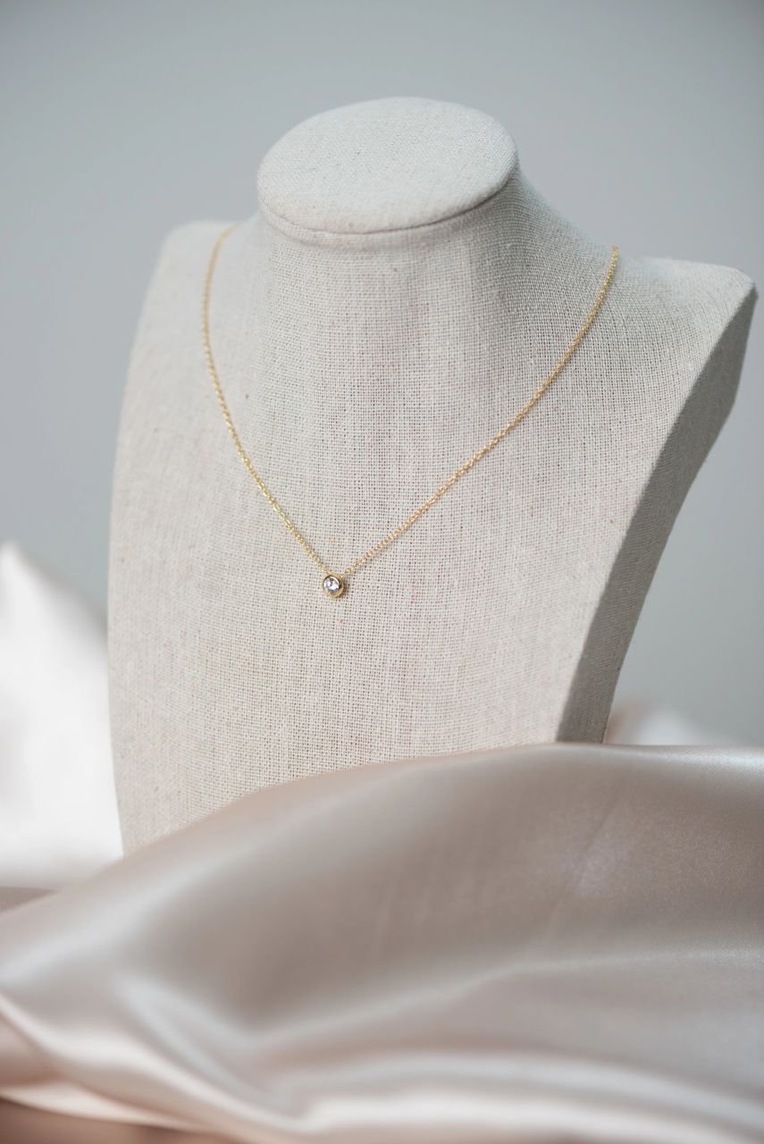 Ennia Crystal Necklace