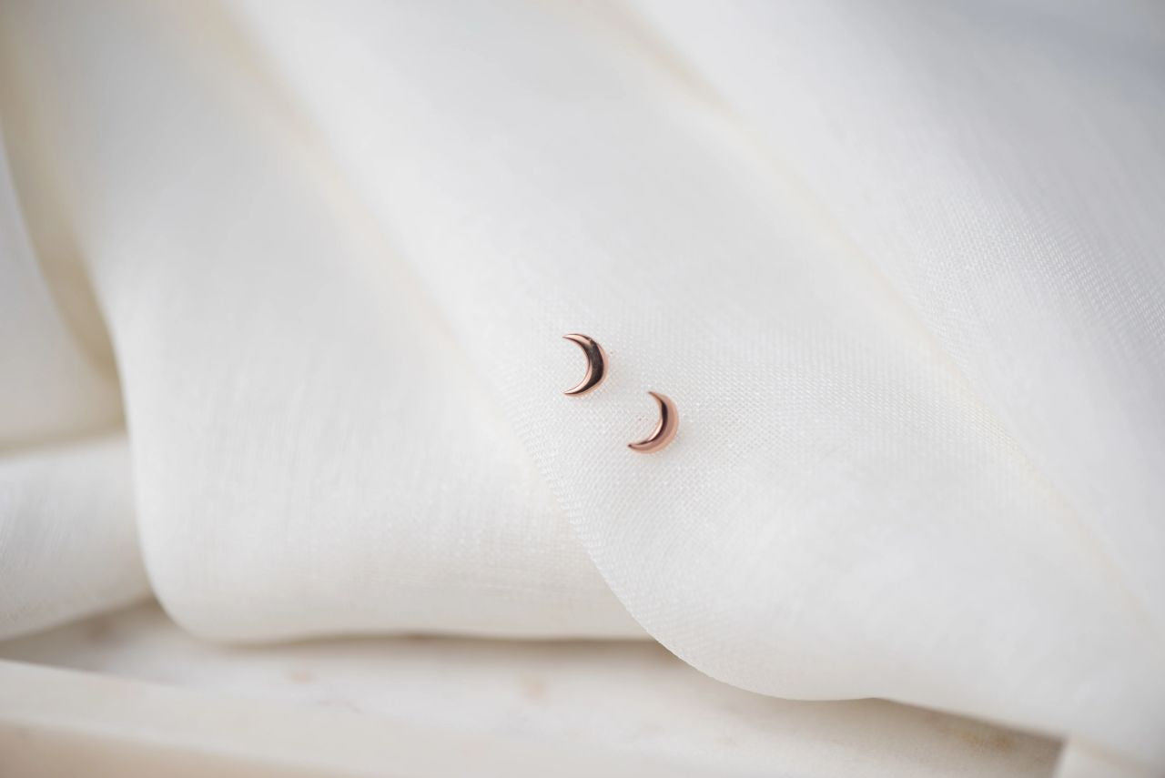 Moon Studs