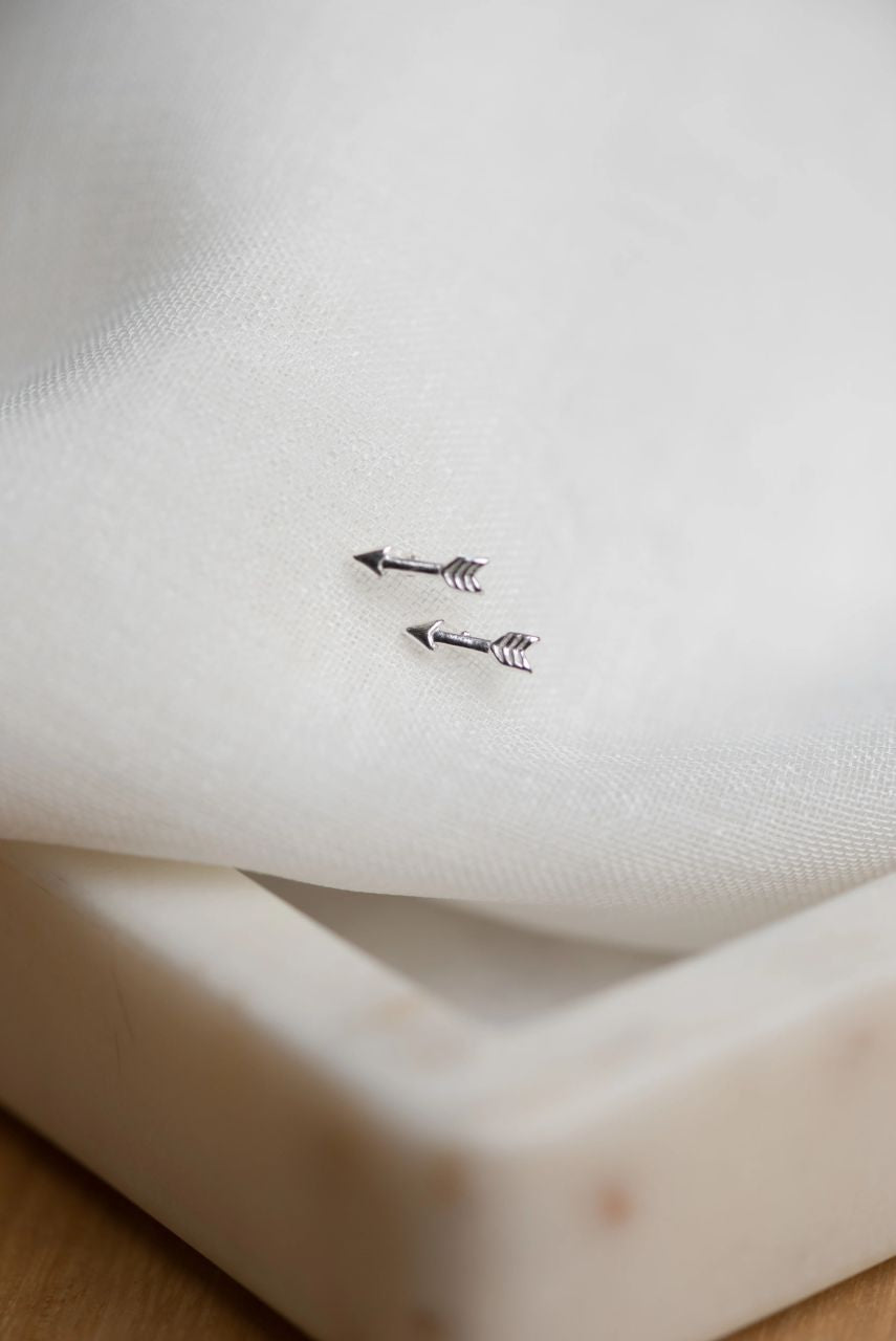 Arrow Studs