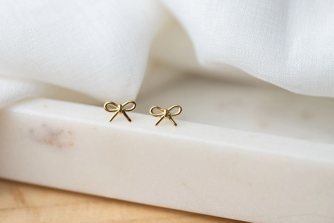Bow Studs