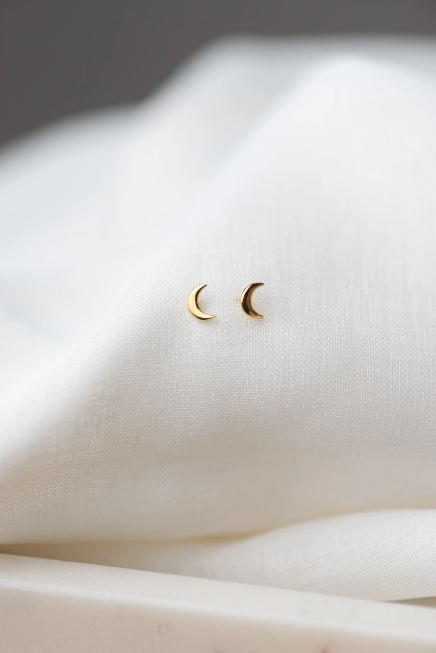 Moon Studs