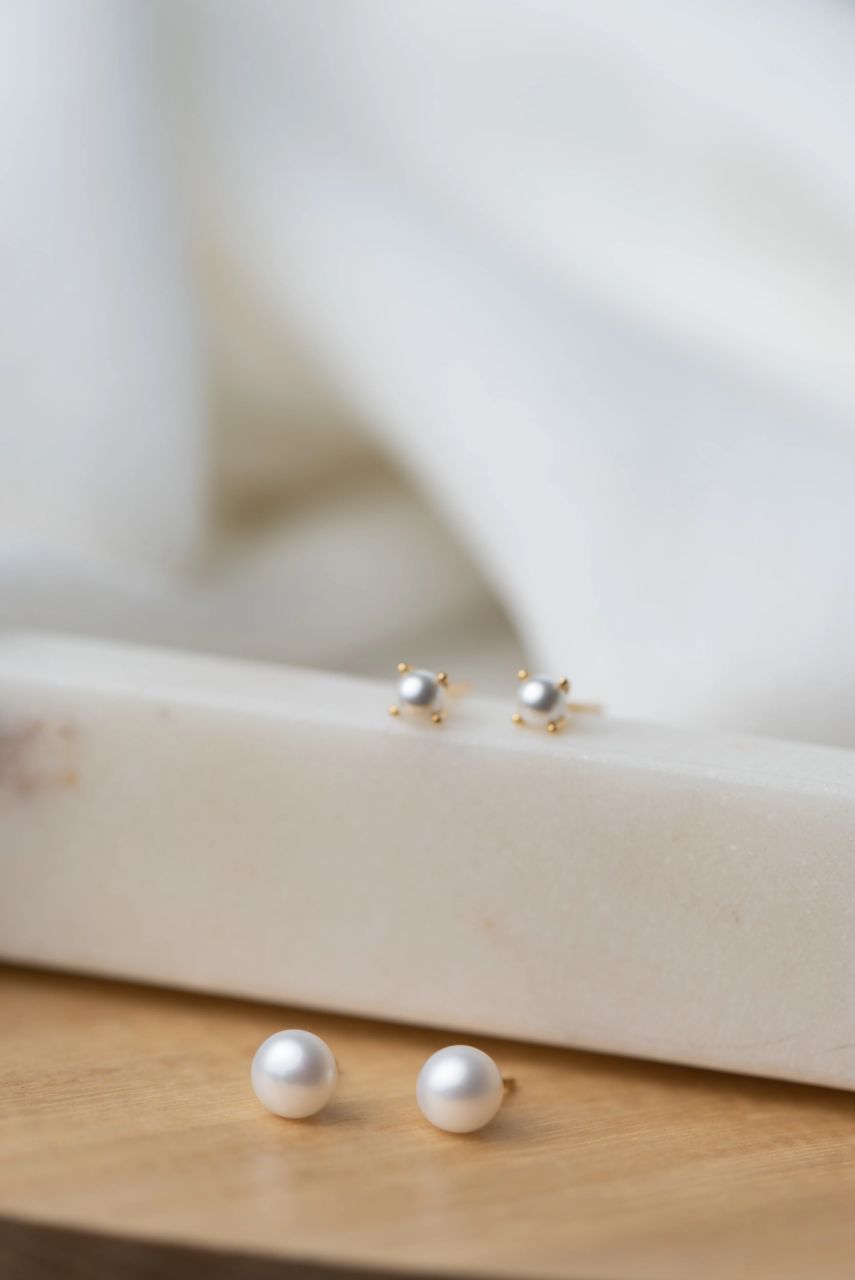 Pearl Studs