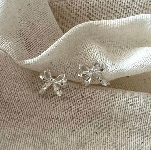 Adorable Bow Studs