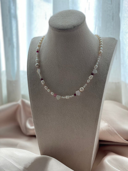 Oh, Pretty Woman Necklace