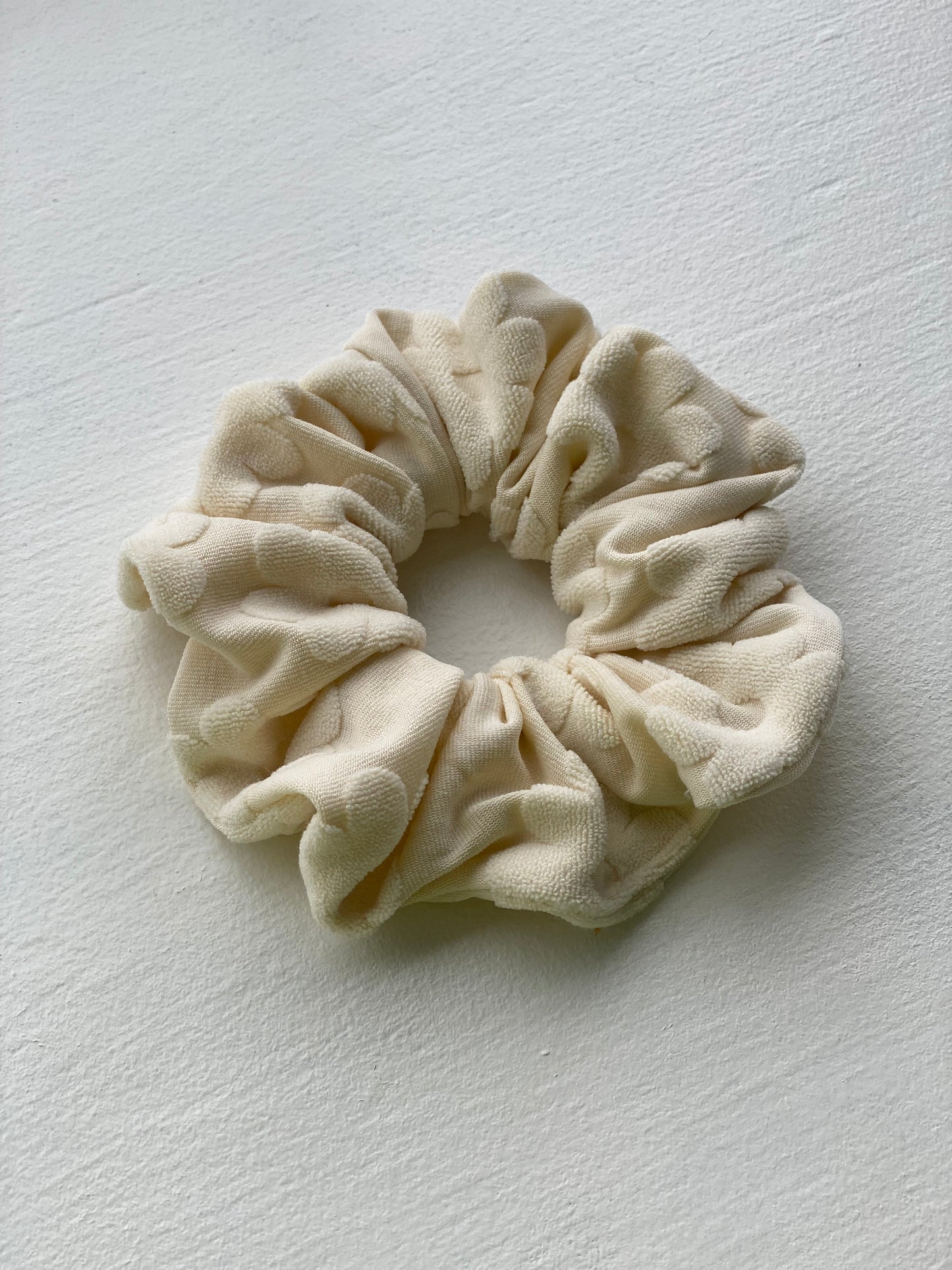 Daisy Terry Scrunchie