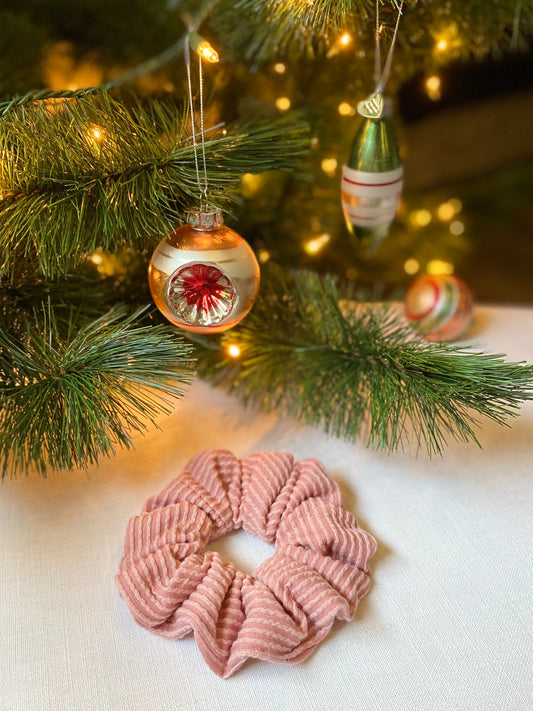 Holiday Ribbed Scrunchie