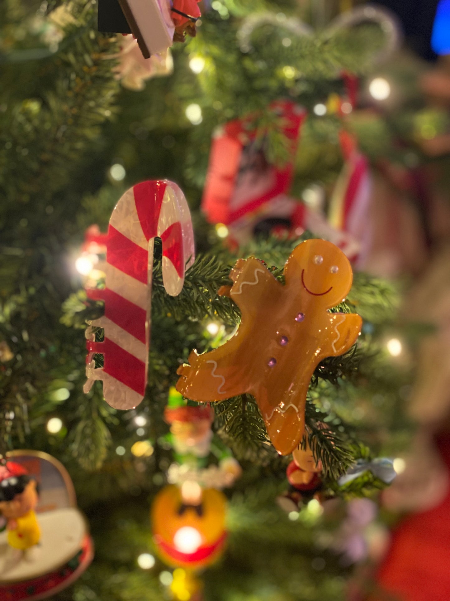 Candy Cane + Gingerbread Hair Claw